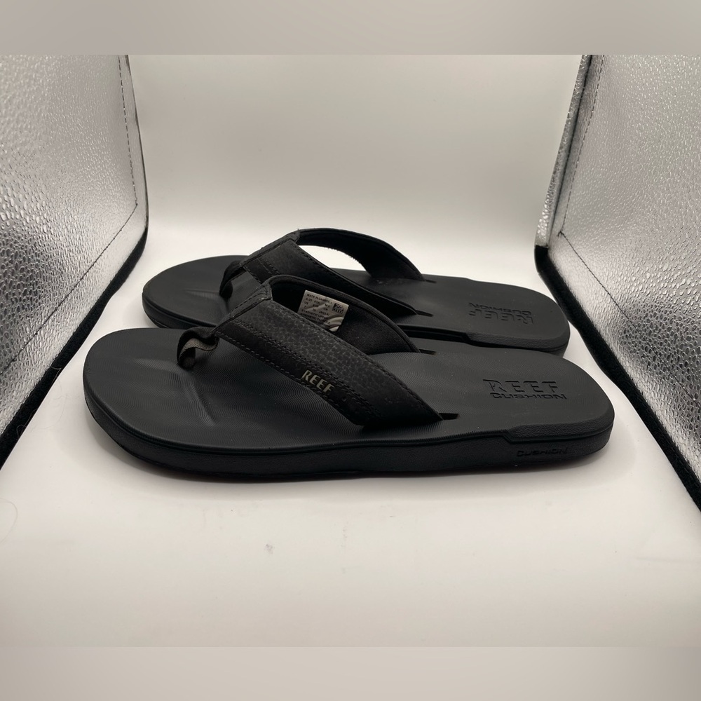 Reef Cushion Men's Black Sandals size 7